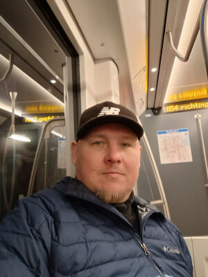 Denys zoekt een Appartement in Almere